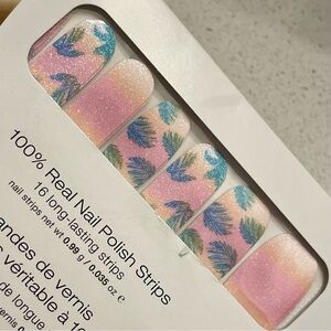 Color Street Nail Strips + FREE SET! | Cabana Breeze (Pink & Peach Mixed Mani)